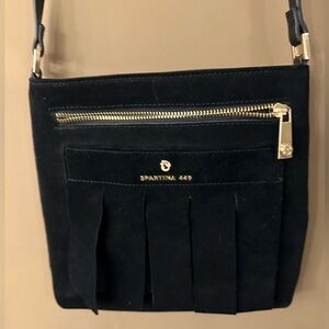 Spartina 449 Black purse with adjustable strap. Multiple pockets. Great condit.